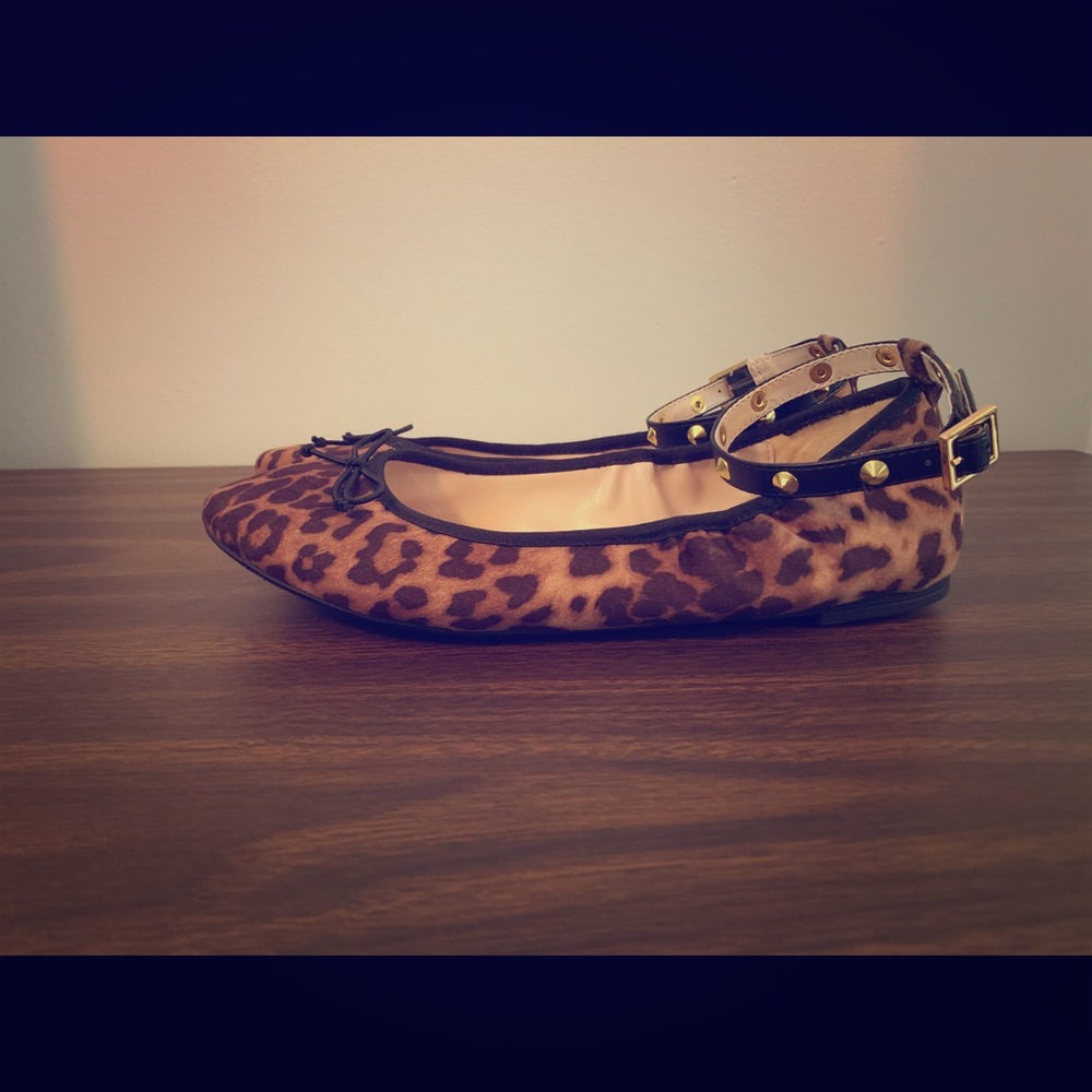 Libby Edelman Flats